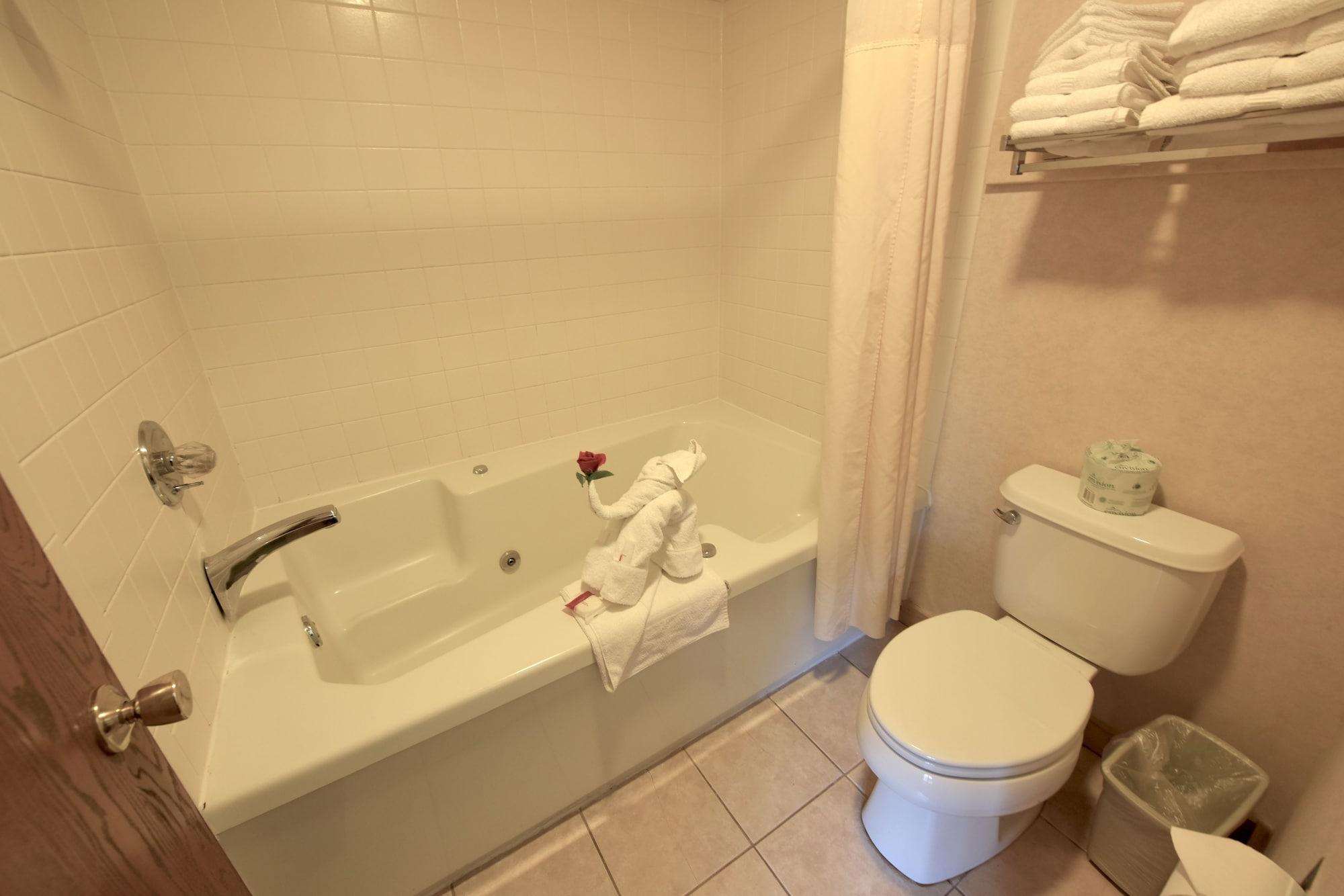 Motel Days By Wyndham Mackinaw - Lakeview 2*