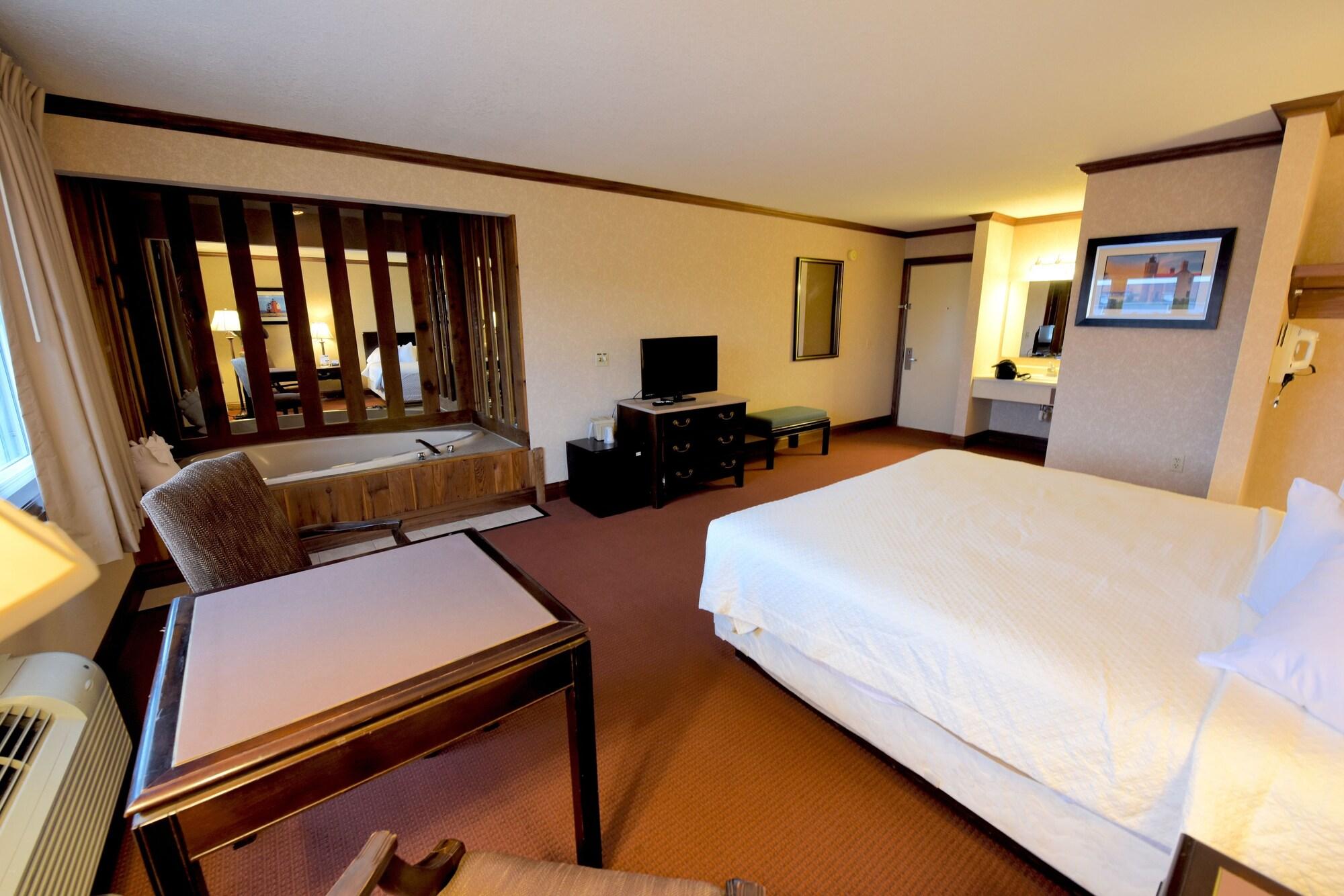 Motel Days By Wyndham Mackinaw - Lakeview Mackinaw City