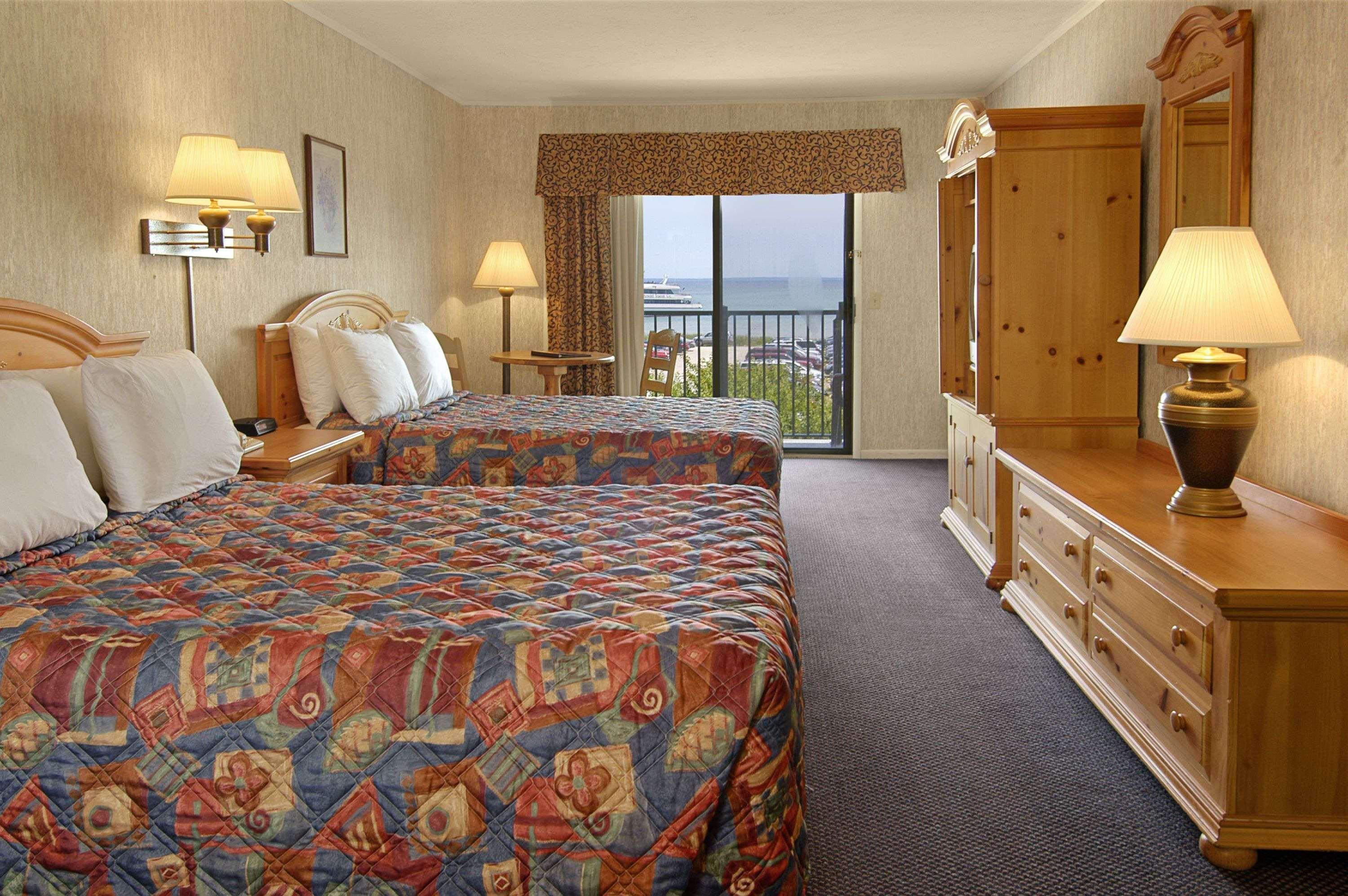 Motel Days By Wyndham Mackinaw - Lakeview Mackinaw City