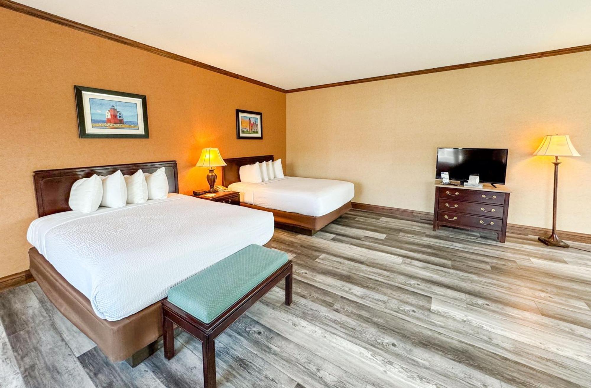 Motel Days By Wyndham Mackinaw - Lakeview 2*