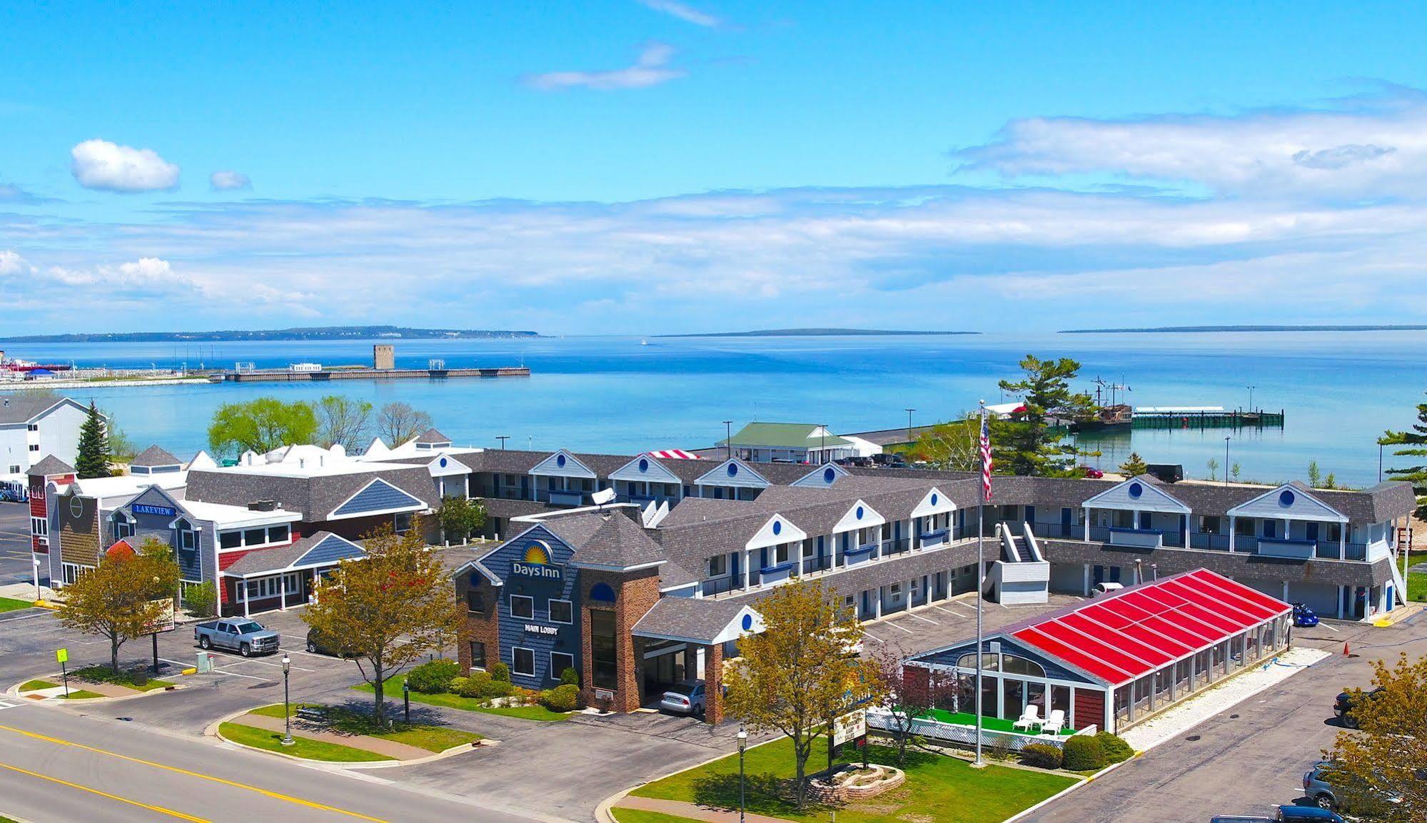 Days By Wyndham Mackinaw - Lakeview